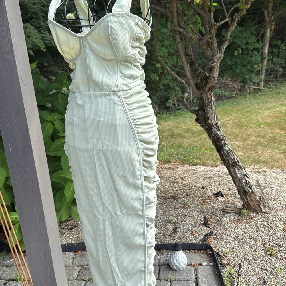Pretty little thing, sage, corset detail ruched dress - Picture 4 of 6